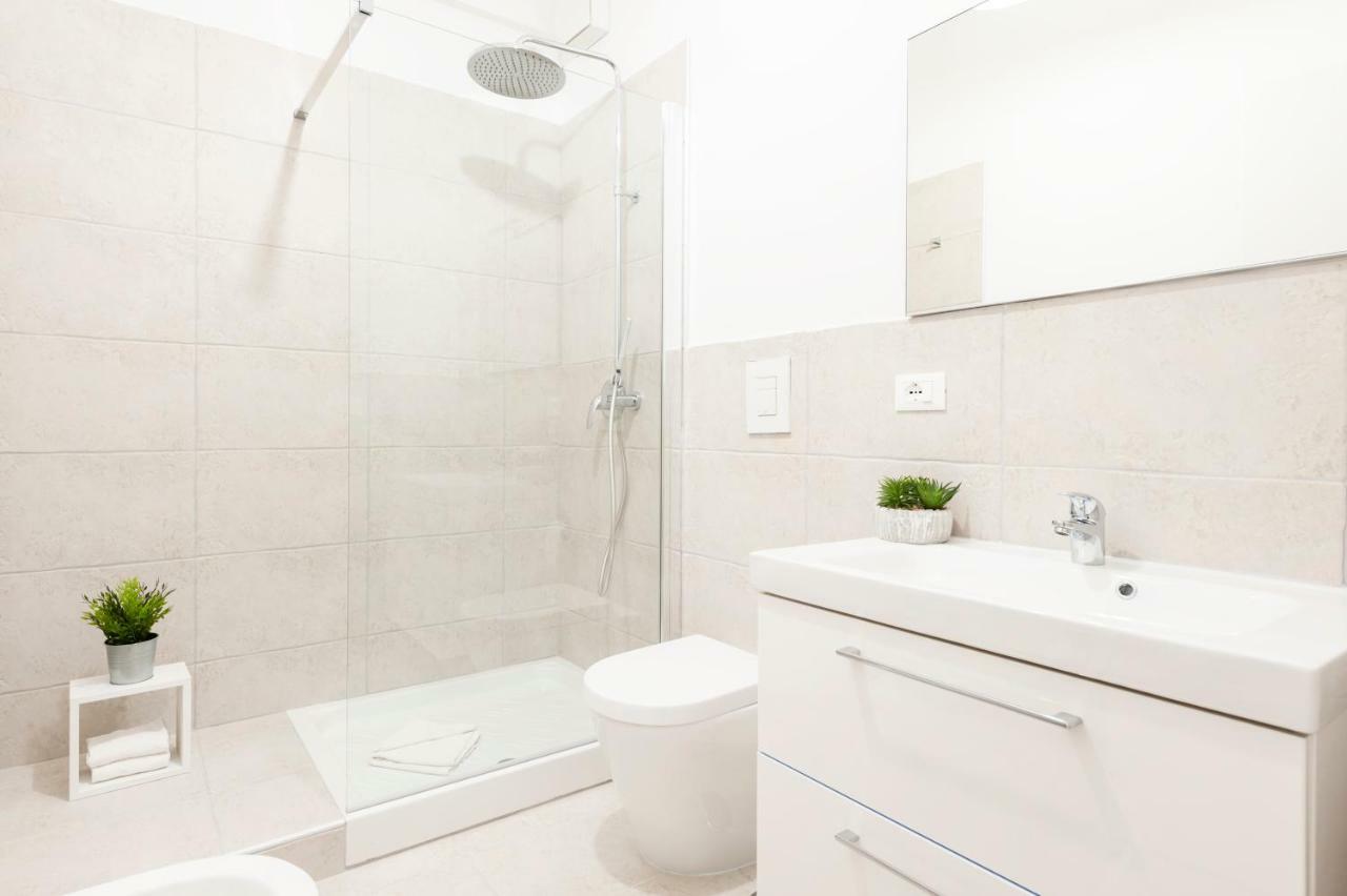White Flat Labicana Рим Екстериор снимка